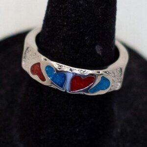 Size 7, Vintage Abstract Blue & Red Hearts Silver Tone Band Ring - T22
